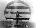 First circular airplane flight