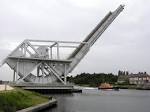 rolling bascule bridge